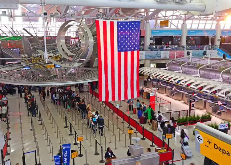 Moving to USA for work: High Paying Jobs and Top companies Hiring Skilled Foreigners.